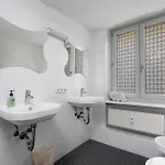 Aldars Urban Grand Suite No.15 Apartamento *