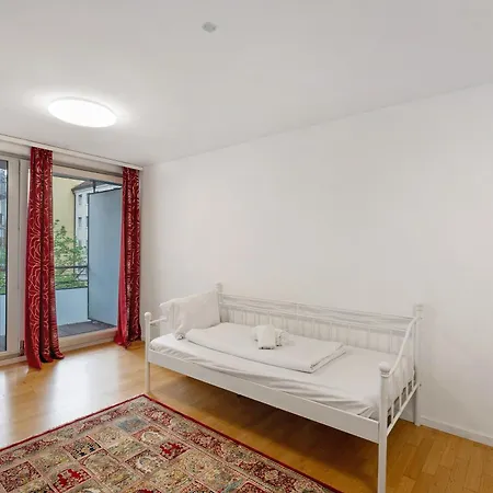 Apartment Aldars Urban Grand No.15 *